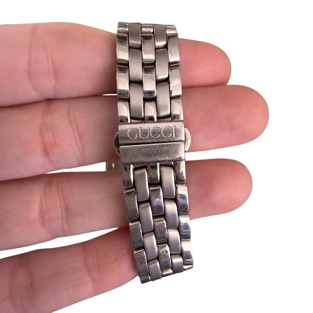 Gucci Women's Vintage Stainless Steel
Watch with Charcoal Dial - Picture 4 of 16